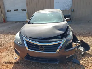 2013 Nissan Altima 2.5 S with VIN 1N4AL3AP4DC131970, listed as a IAAI auction lot 41915038 with 135,707 mi miles and . Bid and sale history available at carsss.com. Image 12.