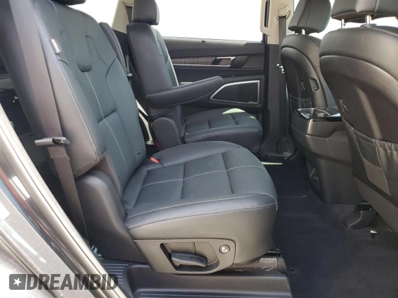 2024 Kia Telluride EX with VIN 5XYP34GC1RG552451, listed as a Copart auction lot 56739845 with 9,103 mi miles and Salvage title. Bid and sale history available at DreamBid. Image 11.