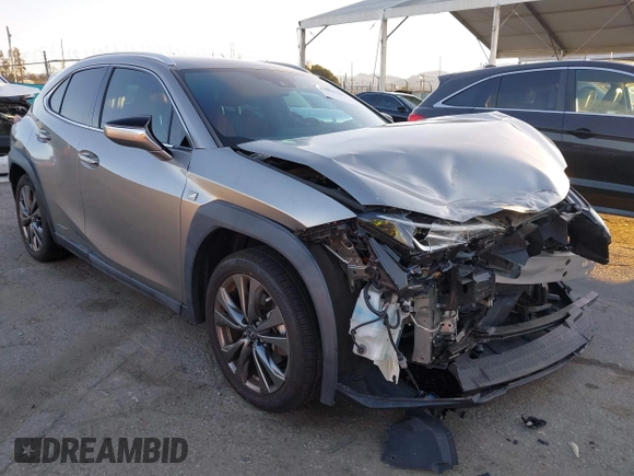 2021 Lexus UX with VIN JTHE9JBHXM2041524, listed as a IAAI auction lot 41826191 with 39,705 mi miles. Bid and sale history available at carsss.com. Image 1.