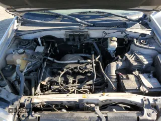 2006 Ford Escape XLS with VIN 1FMYU02Z76KA26512, listed as a Copart auction lot 55524705 with 357,727 mi miles and Clean Title. Bid and sale history available at DreamBid. Image 12.