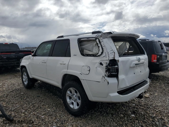 2019 Toyota 4Runner SR5 with VIN JTEBU5JR7K5663185, listed as a Copart auction lot 49112055 with 77,907 mi miles and Salvage Title. Bid and sale history available at carsss.com. Image 2.