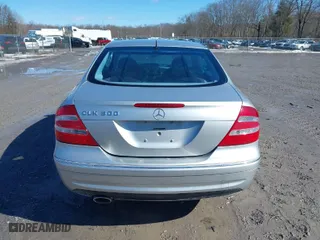 2003 Mercedes-Benz CLK-Class 5.0L with VIN WDBTJ75J03F059702, listed as a IAAI auction lot 41687017 with 185,854 mi miles. Bid and sale history available at carsss.com. Image 16.