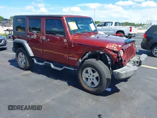 2008 Jeep Wrangler Unlimited Rubicon z VIN 1J8GA69158L629590, wystawiony jako IAAI lot #42482993 z przebiegiem 151 579 mil mil oraz . Historia ofert i sprzedaży dostępna na DreamBid. Obrazek 1.