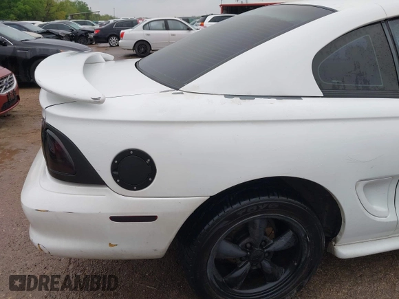 1997 Ford Mustang GT with VIN 1FALP42X7VF193106, listed as a IAAI auction lot 41960062 with 150,687 mi miles and . Bid and sale history available at DreamBid. Image 15.