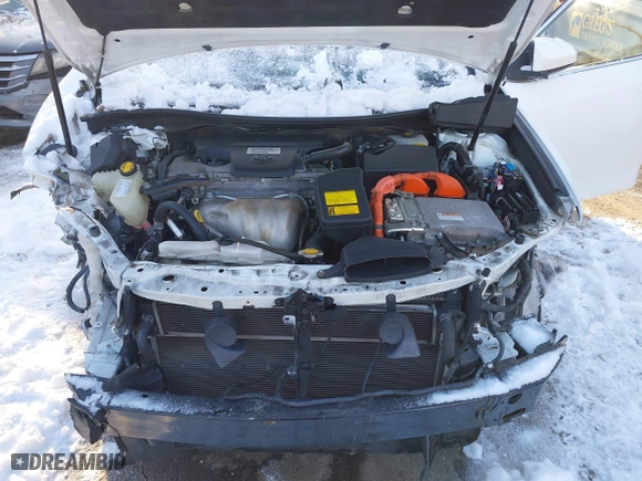 2014 Toyota Camry Hybrid LE with VIN 4T1BD1FK7EU114181, listed as a IAAI auction lot 41294936 with 115,986 mi miles. Bid and sale history available at carsss.com. Image 10.