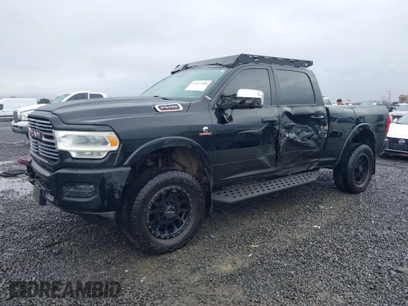 2019 Ram 2500 Laramie with VIN 3C6UR5FL7KG548833, listed as a IAAI auction lot 41557588 with 169,414 mi miles. Bid and sale history available at carsss.com. Image 17.