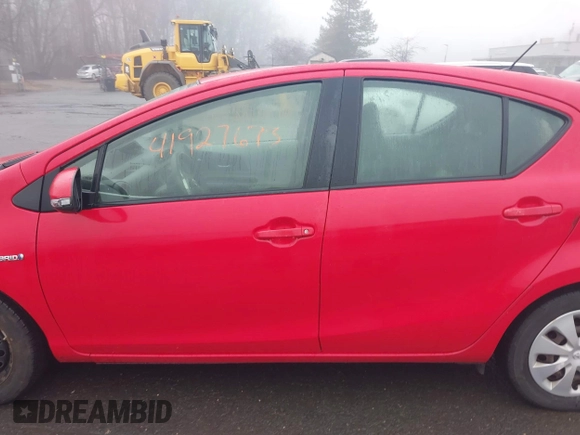 2013 Toyota Prius One with VIN JTDKDTB38D1551198, listed as a IAAI auction lot 41927673 with 148,249 mi miles and . Bid and sale history available at DreamBid. Image 14.