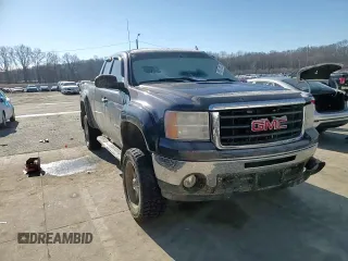 2010 GMC Sierra 1500 SLE z VIN 1GTSKVE38AZ178237, wystawiony jako Copart lot #45351635 z przebiegiem 148 907 mil mil oraz Szkoda całkowita • Salvage title. Historia ofert i sprzedaży dostępna na DreamBid. Obrazek 11.
