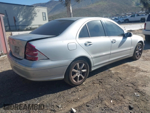 2007 Mercedes-Benz C 280 Luxury с VIN WDBRF54H07F853152, выставлен на аукционе IAAI как лот 41657846 с пробегом 144 314 миль миль и . История ставок и продаж доступна на DreamBid. Изображение 4.