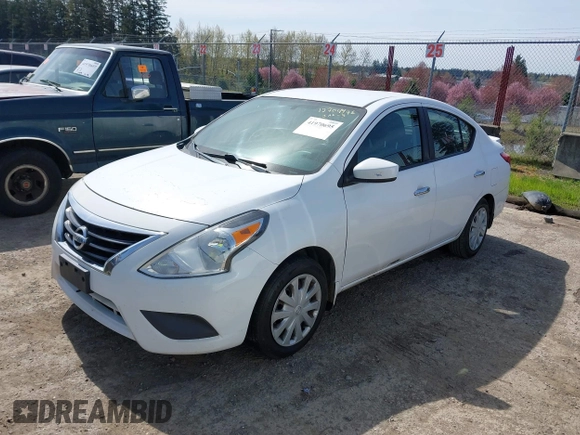 2015 Nissan Versa SV with VIN 3N1CN7AP6FL804076, listed as a IAAI auction lot 41970695 with 214,805 mi miles. Bid and sale history available at carsss.com. Image 2.
