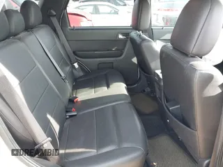 2010 Ford Escape Limited с VIN 1FMCU0E72AKB50605, выставлен на аукционе IAAI как лот 42291354 с пробегом 138 643 миль миль и . История ставок и продаж доступна на DreamBid. Изображение 8.