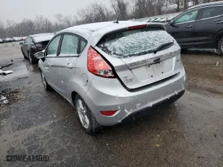 2019 Ford Fiesta SE with VIN 3FADP4EJ7KM116887, listed as a Copart auction lot 80278163 with 71,711 mi miles and Clean Title. Bid and sale history available at carsss.com. Image 2.