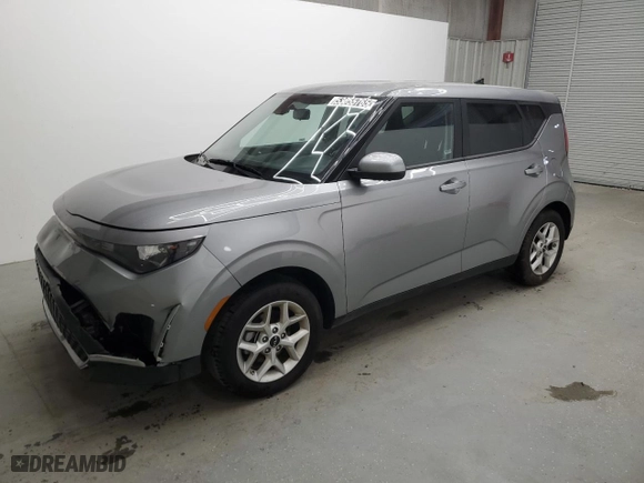 2024 Kia Soul LX with VIN KNDJ23AU2R7241709, listed as a Copart auction lot 53055765 with 13,457 mi miles and Clean Title. Bid and sale history available at carsss.com. Image 1.