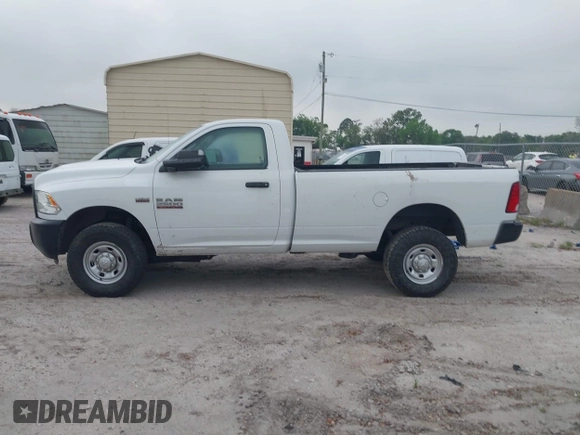 2018 Ram 2500 Tradesman с VIN 3C6MR5AJ8JG295963, выставлен на аукционе IAAI как лот 41781838 с пробегом 141 650 миль миль и . История ставок и продаж доступна на DreamBid. Изображение 14.