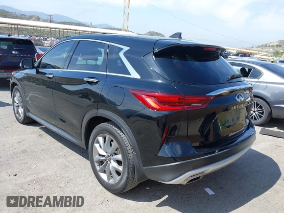 2022 Infiniti QX50 Pure z VIN 3PCAJ5AA4NF107602, wystawiony jako IAAI lot #42147112 z przebiegiem 60 872 mil mil oraz . Historia ofert i sprzedaży dostępna na DreamBid. Obrazek 3.