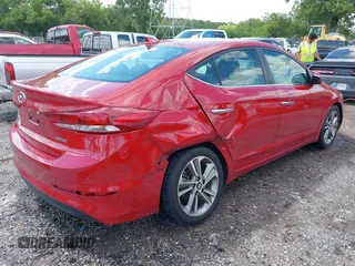 2017 Hyundai Elantra SE z VIN 5NPD84LF8HH070796, wystawiony jako IAAI lot #42366050 z przebiegiem 47 875 mil mil oraz . Historia ofert i sprzedaży dostępna na DreamBid. Obrazek 4.