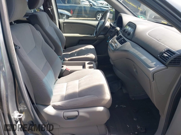 2010 Honda Odyssey EX with VIN 5FNRL3H42AB088480, listed as a IAAI auction lot 42198741 with 89,167 mi miles and . Bid and sale history available at DreamBid. Image 5.