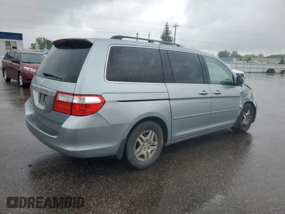 2007 Honda Odyssey EX с VIN 5FNRL38487B033136, выставлен на аукционе Copart как лот 57620335 с пробегом 272 702 миль миль и Списание • Salvage title. История ставок и продаж доступна на DreamBid. Изображение 3.