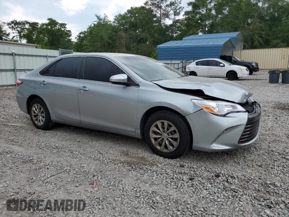 2015 Toyota Camry XLE z VIN 4T1BF1FK3FU481249, wystawiony jako Copart lot #54396955 z przebiegiem 102 674 mil mil oraz Szkoda całkowita • Salvage title. Historia ofert i sprzedaży dostępna na DreamBid. Obrazek 4.