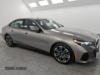2024 BMW 5 Series 530i with VIN WBA43FJ0XRCS73661, listed as a Copart auction lot 49742735 with 19,148 mi miles and Clean Title. Bid and sale history available at carsss.com. Image 4.