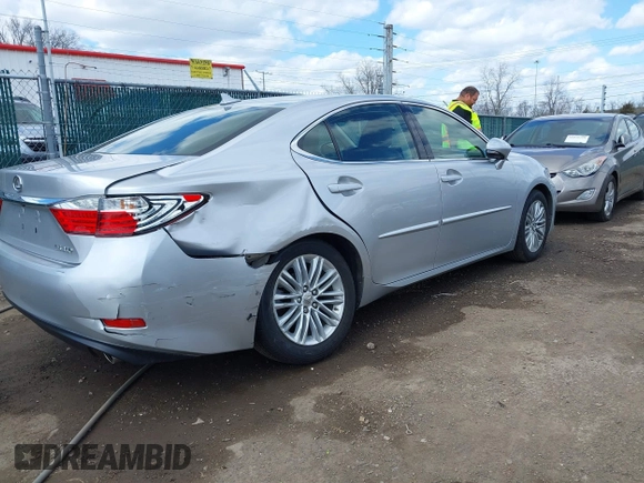 2013 Lexus ES 250 с VIN JTHBK1GG2D2074928, выставлен на аукционе IAAI как лот 41879132 с пробегом 108 932 миль миль и . История ставок и продаж доступна на DreamBid. Изображение 4.