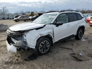2025 Subaru Forester Premium with VIN JF2SLDDC8SH472092, listed as a Copart auction lot 85891554 with 1,466 mi miles and Salvage Title. Bid and sale history available at carsss.com. Image 1.