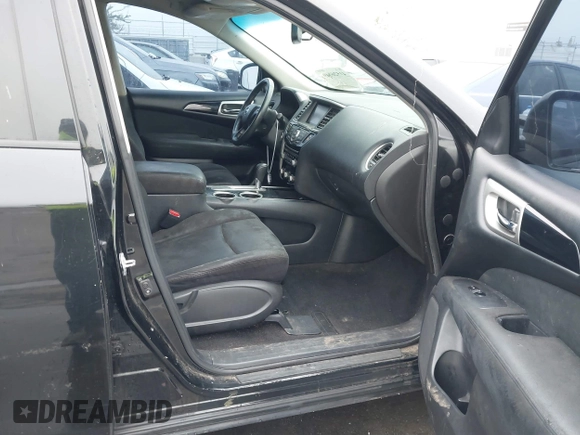 2016 Nissan Pathfinder S with VIN 5N1AR2MNXGC637753, listed as a IAAI auction lot 41526049 with 119,409 mi miles and . Bid and sale history available at DreamBid. Image 5.