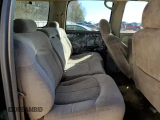 2001 Chevrolet Suburban LS with VIN 1GNEC16T61J224445, listed as a Copart auction lot 45307545 with 353,264 mi miles and Salvage Title. Bid and sale history available at carsss.com. Image 11.
