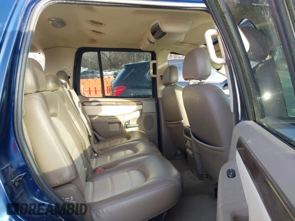 2004 Ford Explorer Eddie Bauer с VIN 1FMZU74W64ZB04105, выставлен на аукционе IAAI как лот 41390406 с пробегом 145 419 миль миль и . История ставок и продаж доступна на DreamBid. Изображение 8.
