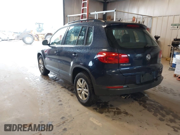 2016 Volkswagen Tiguan S with VIN WVGBV7AXXGW565289, listed as a IAAI auction lot 42113317 with 83,537 mi miles and . Bid and sale history available at DreamBid. Image 3.