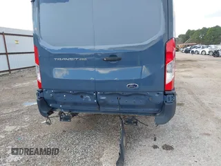 2020 Ford Transit Cargo with VIN 1FTBR3X85LKA55712, listed as a IAAI auction lot 41027144 with 125,658 mi miles. Bid and sale history available at carsss.com. Image 6.