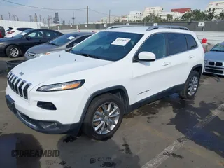 2018 Jeep Cherokee Limited z VIN 1C4PJLDB4JD568321, wystawiony jako IAAI lot #41429685 z przebiegiem 77 158 mil mil oraz . Historia ofert i sprzedaży dostępna na DreamBid. Obrazek 2.