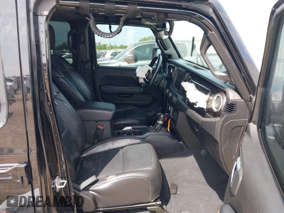 2020 Jeep Wrangler Unlimited Sahara with VIN 1C4HJXEG6LW211932, listed as a IAAI auction lot 42040546 with 74,732 mi miles and . Bid and sale history available at DreamBid. Image 5.