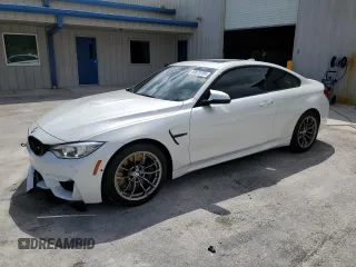 2015 BMW M4 with VIN WBS3R9C50FK332587, listed as a Copart auction lot 50875785 with 70,558 mi miles and Salvage Title. Bid and sale history available at carsss.com. Image 1.