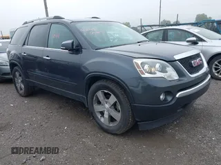 2012 GMC Acadia SLT1 z VIN 1GKKVREDXCJ391820, wystawiony jako IAAI lot #42454549 z przebiegiem 94 727 mil mil oraz . Historia ofert i sprzedaży dostępna na DreamBid. Obrazek 1.