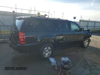 2009 Chevrolet Suburban LT w/1LT with VIN 1GNFK26329R254925, listed as a Copart auction lot 49636205 with 199,914 mi miles and Non Repairable. Bid and sale history available at carsss.com. Image 3.