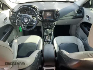 2020 Jeep Compass Limited z VIN 3C4NJDCB0LT106804, wystawiony jako Copart lot #56569215 z przebiegiem 82 747 mil mil oraz Szkoda całkowita • Salvage title. Historia ofert i sprzedaży dostępna na DreamBid. Obrazek 8.
