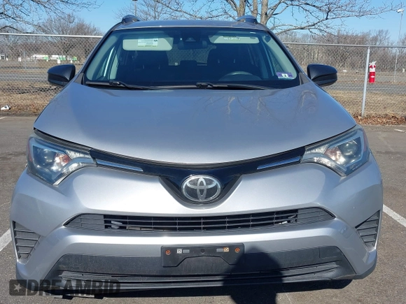 2017 Toyota RAV4 LE with VIN 2T3BFREV0HW562035, listed as a IAAI auction lot 41755916 with 77,562 mi miles. Bid and sale history available at carsss.com. Image 12.