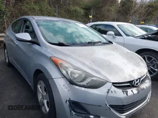 2011 Hyundai Elantra Limited с VIN 5NPDH4AE4BH041748, выставлен на аукционе IAAI как лот 41807357 с пробегом 109 019 миль миль и . История ставок и продаж доступна на DreamBid. Изображение 1.