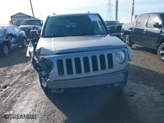 2016 Jeep Patriot Sport with VIN 1C4NJPBB0GD801752, listed as a IAAI auction lot 41448570 with 108,859 mi miles. Bid and sale history available at carsss.com. Image 12.