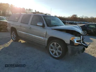 2004 GMC Yukon XL SLT with VIN 1GKEC16Z74J128281, listed as a Copart auction lot 72756074 with 0 mi miles and Salvage Title. Bid and sale history available at carsss.com. Image 4.
