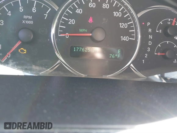 2009 Buick LaCrosse CX with VIN 2G4WC582291127558, listed as a IAAI auction lot 37759038 with 177,625 mi miles and . Bid and sale history available at DreamBid. Image 7.