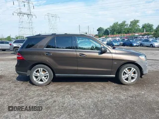 2012 Mercedes-Benz M 350 with VIN 4JGDA5HB1CA047095, listed as a IAAI auction lot 42629719 with 152,488 mi miles and . Bid and sale history available at DreamBid. Image 14.
