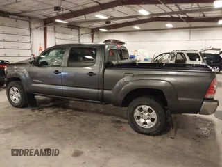 2013 Toyota Tacoma with VIN 3TMMU4FN9DM052987, listed as a IAAI auction lot 42325979 with 200,379 mi miles and . Bid and sale history available at DreamBid. Image 14.