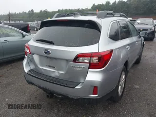 2017 Subaru Outback Premium z VIN 4S4BSAFC7H3415462, wystawiony jako IAAI lot #42687825 z przebiegiem 93 351 mil mil oraz . Historia ofert i sprzedaży dostępna na DreamBid. Obrazek 4.