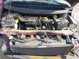 2002 Dodge Caravan SE with VIN 1B8GP25352B679162, listed as a IAAI auction lot 42031385 with 200,823 mi miles and . Bid and sale history available at carsss.com. Image 10.