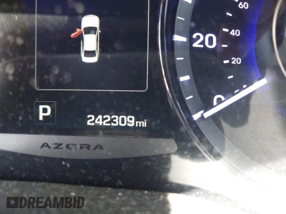 2015 Hyundai Azera Limited with VIN KMHFH4JGXFA467625, listed as a IAAI auction lot 42222067 with 242,309 mi miles and . Bid and sale history available at DreamBid. Image 7.