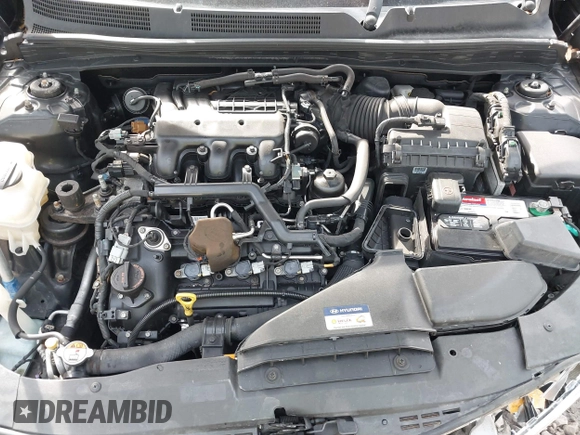 2014 Hyundai Azera Limited with VIN KMHFH4JG0EA368973, listed as a IAAI auction lot 41656545 with 108,631 mi miles and . Bid and sale history available at carsss.com. Image 10.