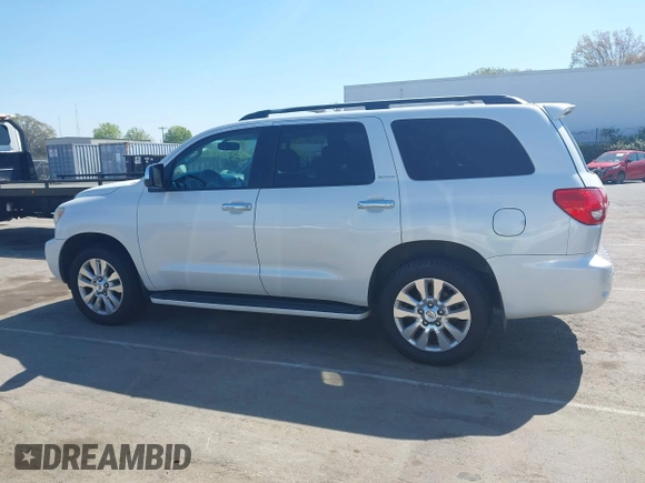 2008 Toyota Sequoia Platinum with VIN 5TDBY67A18S020320, listed as a IAAI auction lot 41918310 with 290,854 mi miles. Bid and sale history available at carsss.com. Image 14.