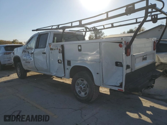 2022 Chevrolet Silverado 1500 with VIN 1GB2WLE73NF179948, listed as a Copart auction lot 76781484 with 60,560 mi miles and Salvage Title. Bid and sale history available at DreamBid. Image 2.
